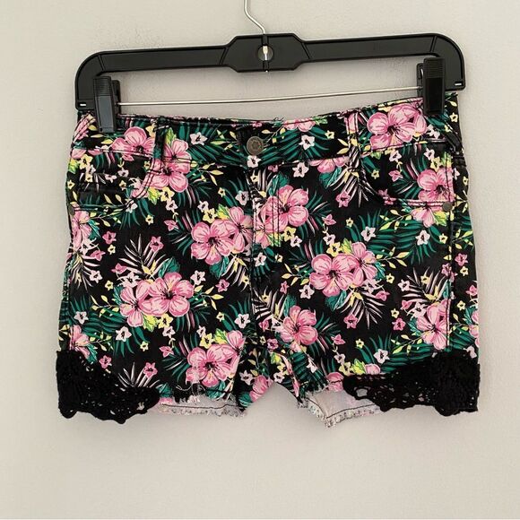 Epic Threads Girls’ Floral Denim Lace Detail Mini Shorts size 12 - Picture 1 of 4